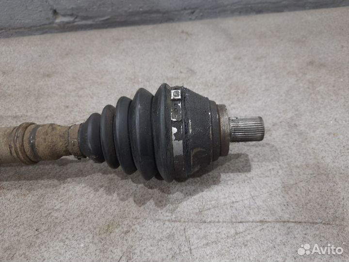 Правый привод в сборе для 1.8 CDA Skoda Octavia A5