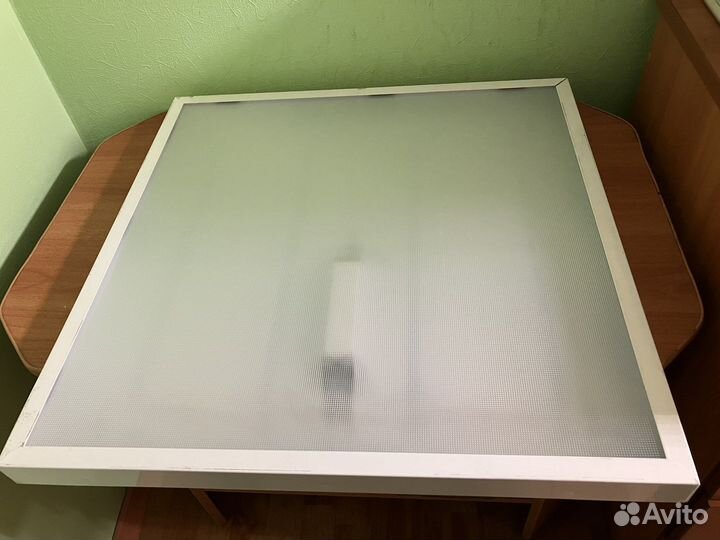 Светодиодный светильник армстронг