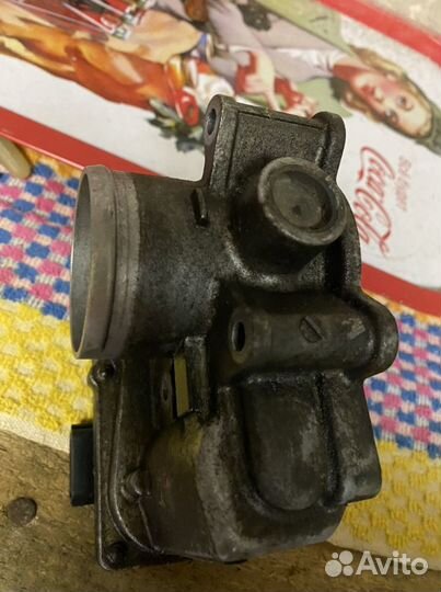 Дросельная заслонка Рено Логан2