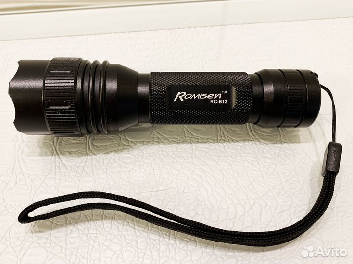 Фонарик Romisen RC-B12 с комплектом