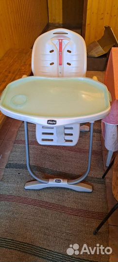 Детский стульчик для кормления chicco