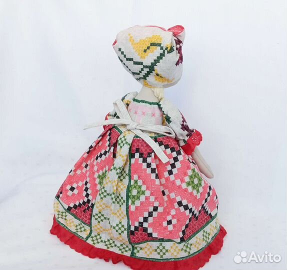 Кукла грелка на чайник ручной работы