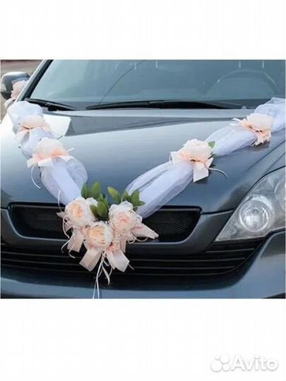 Свадебные украшения на машину