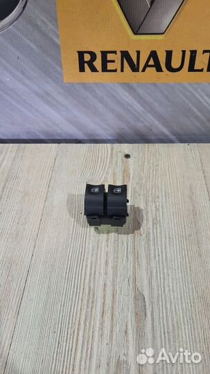 Блок кнопок стеклоподъемников Renault sandero 2 Ле