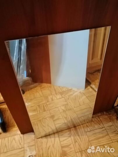 Зеркало без рамы