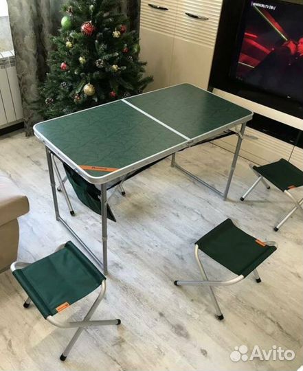 Складной стол + 4 стула
