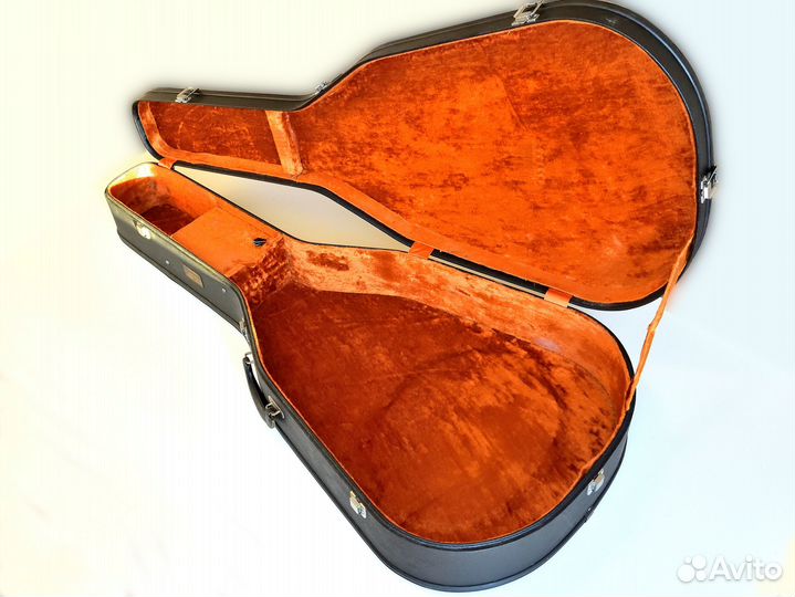 Гитарный кейс Yamaha Dreadnought, Япония