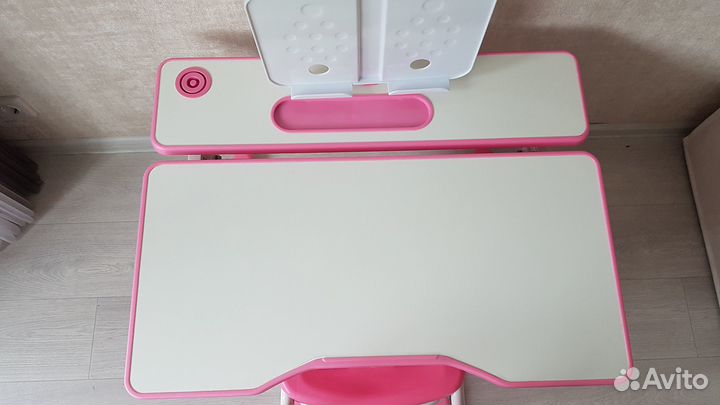 Продам детский стол