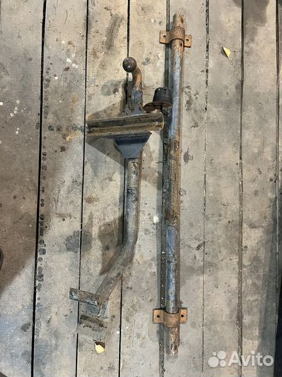 Фаркоп на ниву 2121 бу