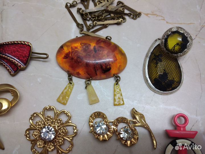 Броши, кулоны времён СССР. Винтаж. Есть клейма