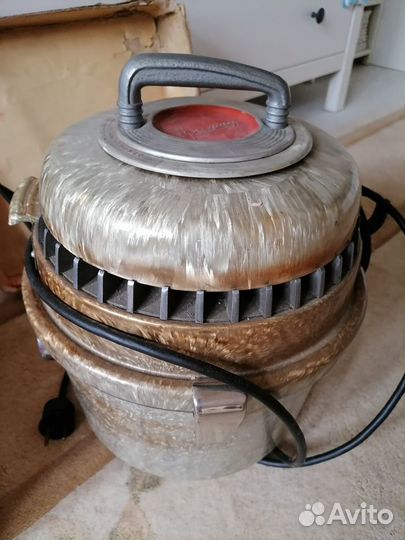 Пылесос Уралец