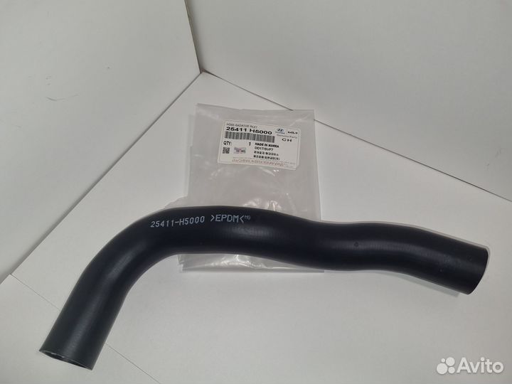 Патрубок радиатора верхний Solaris 2 / Ri