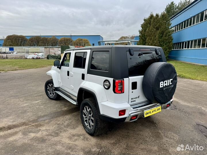 BAIC BJ40 2.0 AT, 2023, битый, 10 000 км