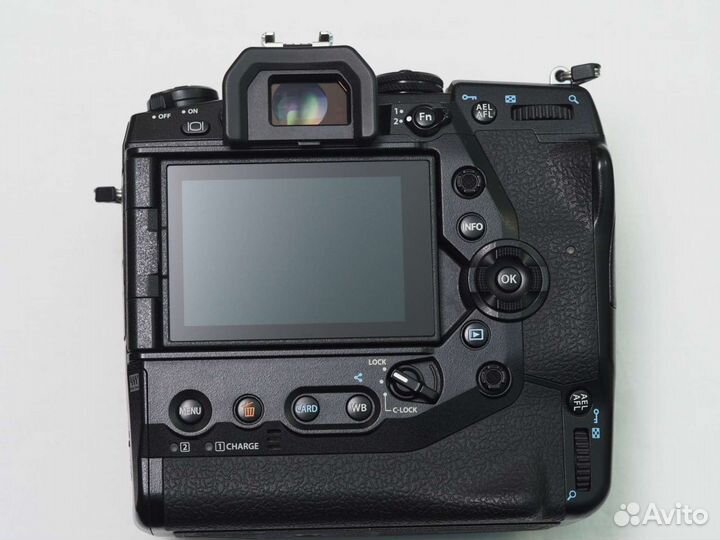Olympus OM-D E-M1X Body