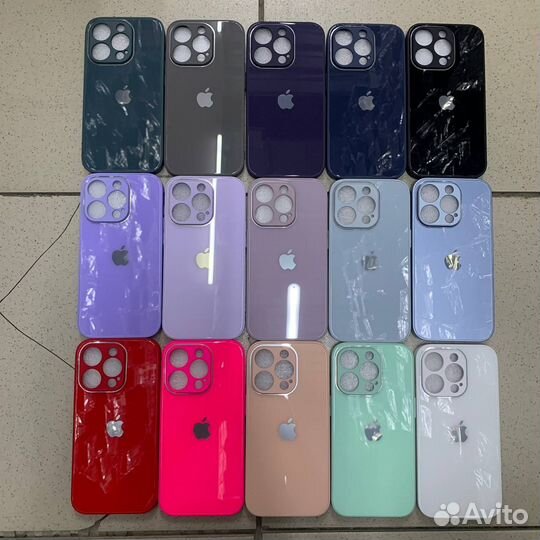 Стеклянные чехлы на iPhone