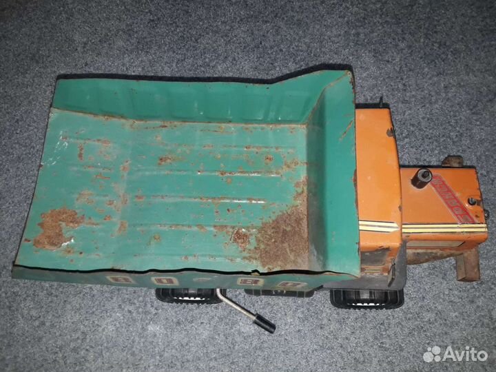 Железный грузовик СССР