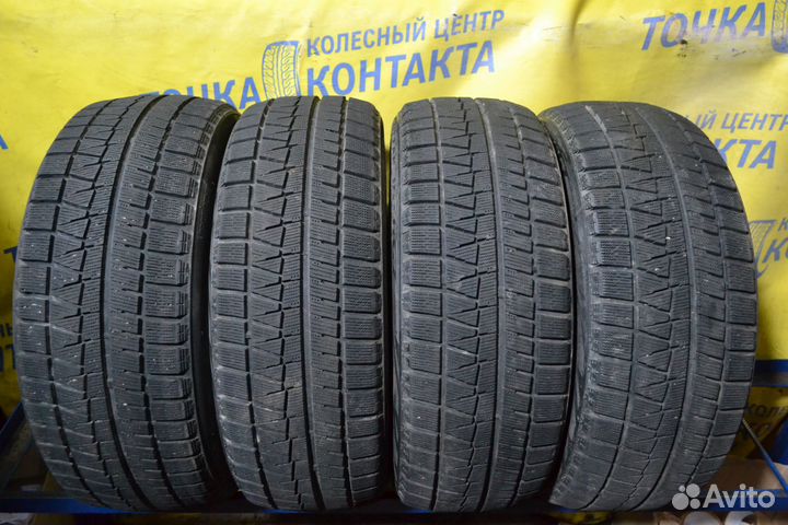 Bridgestone Blizzak Revo GZ 215/45 R17