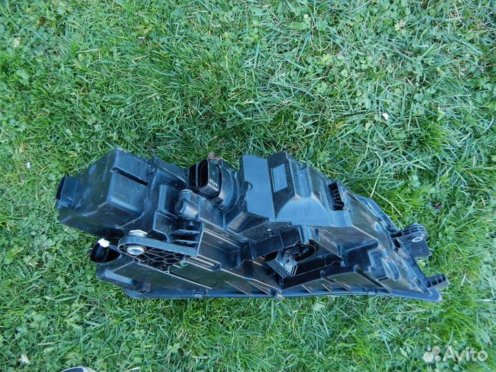 Фара левая Skoda Octavia A7 рестайлинг (2017-2020)