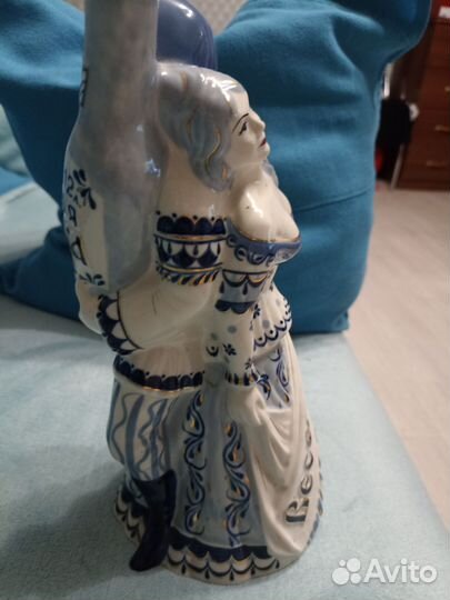 Штоф статуэтка, высота 30 см