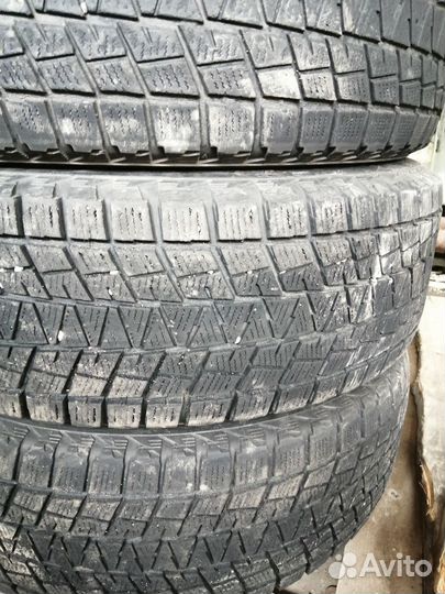 Bridgestone Blizzak DM-V1 235/60 R16 100H