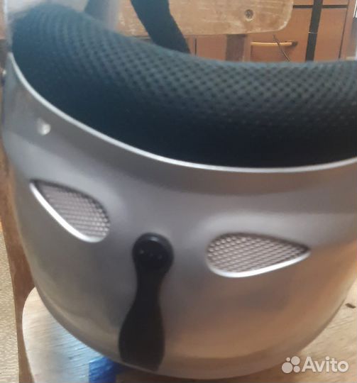 Шлем горнолыжный