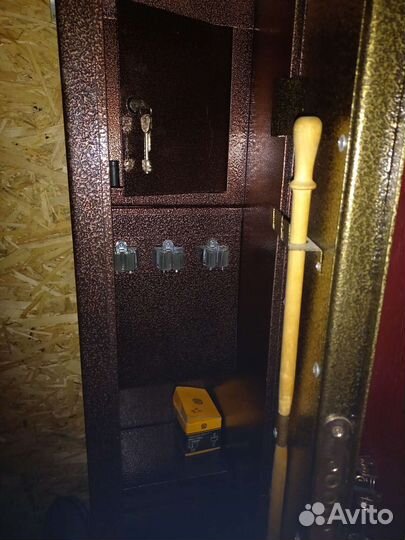 Оружейный сейф на 3 ствола