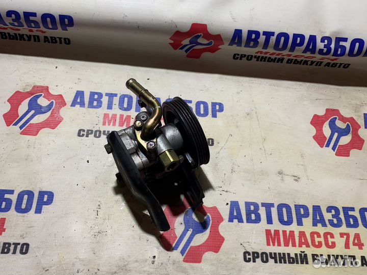 Насос гур nissan primera p10