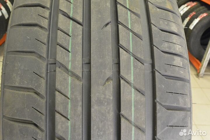 Bearway BW118 245/40 R20 и 275/35 R20 W