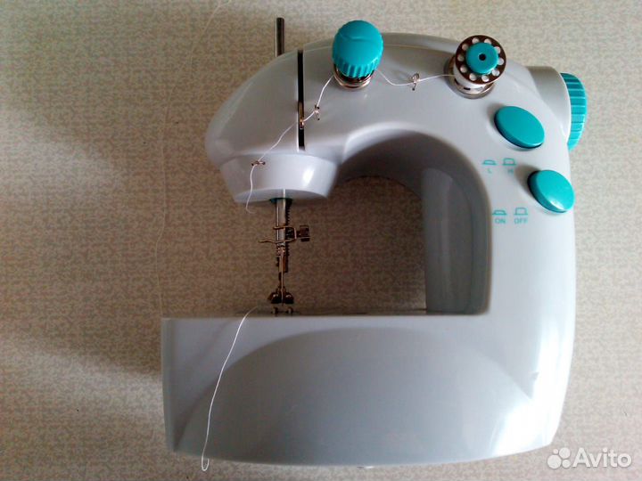 Мини швейная машина Easy Stitch