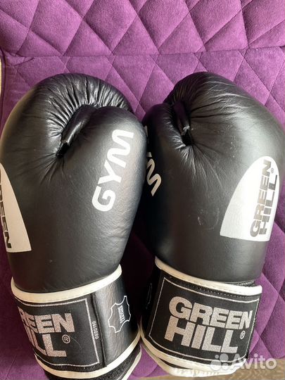 Боксерские перчатки 12 oz кожа