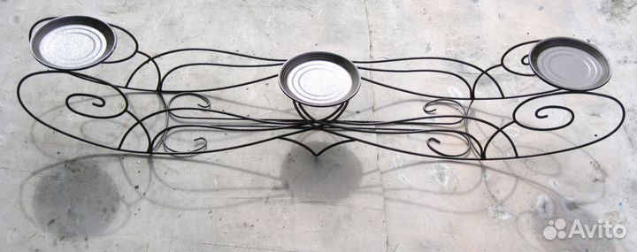 Подставка под цветы