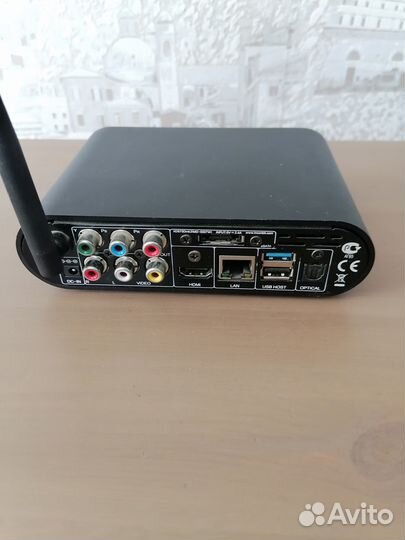 Медиаплеер iconbit XDS73D