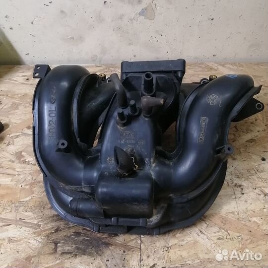 Коллектор впускной Ford Focus 1 1.8/2.0