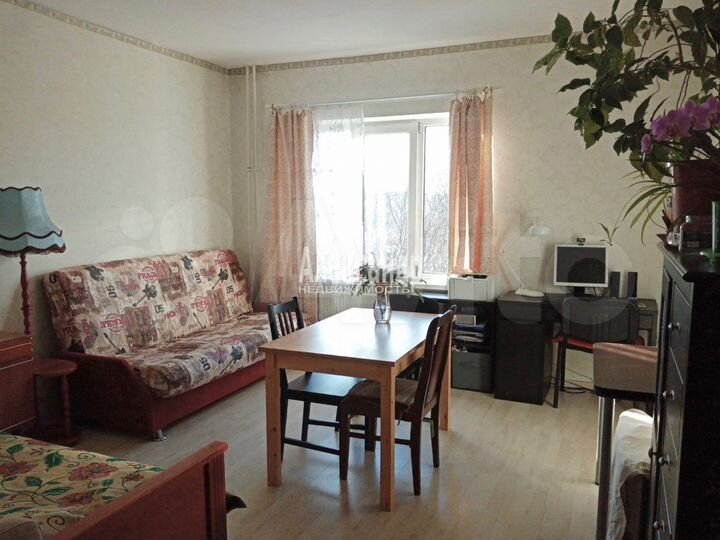 2-к. квартира, 60 м², 5/9 эт.