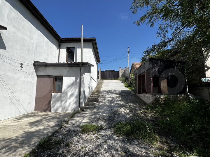 Дом 250 м² на участке 27 сот.