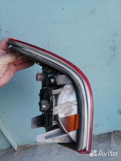 Фары задняя на mercedes