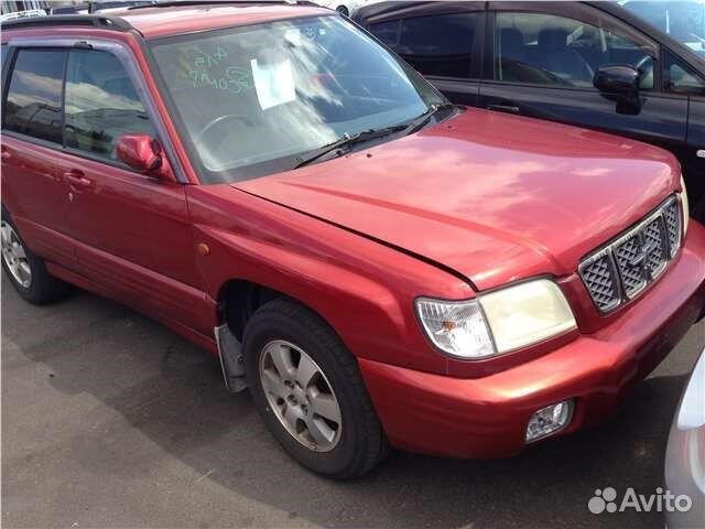 Разбор на запчасти Subaru Forester (S10)