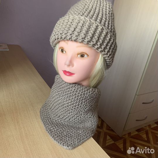 Комплект шапка и снуд