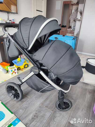 Коляска 2 в 1 Luxmom 750