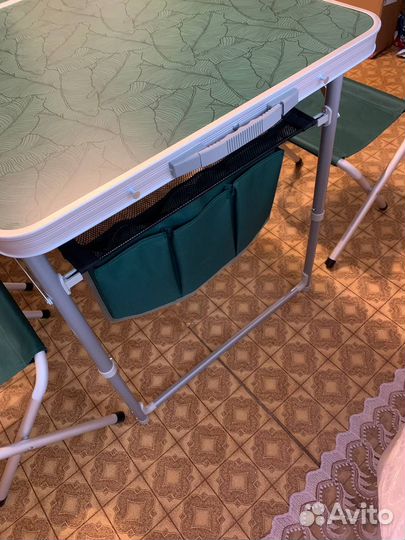 Складной стол + 4 стула