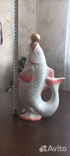 Фарфоровая бутылка рыбка