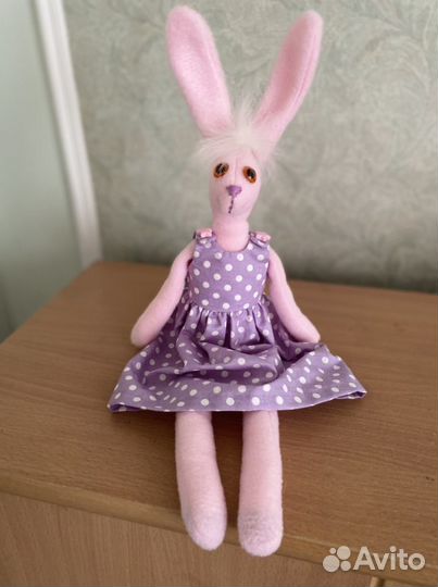Мягкая игрушка заяц - девочка