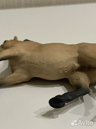 Лошадь фигурка Schleich