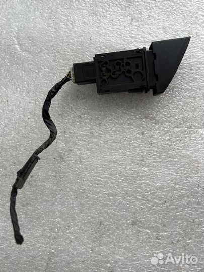 Кнопка аварийной сигнализации Мазда 6 GH