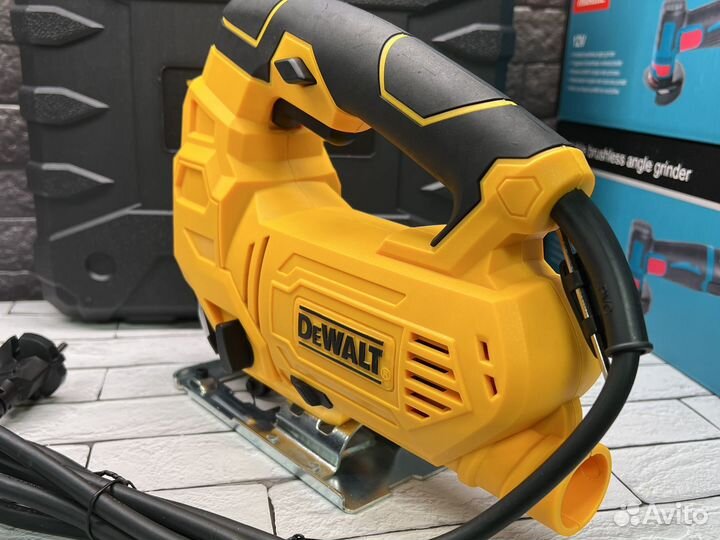 Электро лобзик dewalt (сет.) 1180W