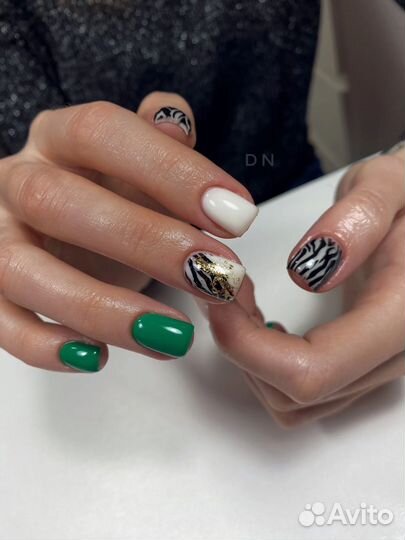 Маникюр Педикюр