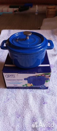 Кастрюля чугунная эмалированная