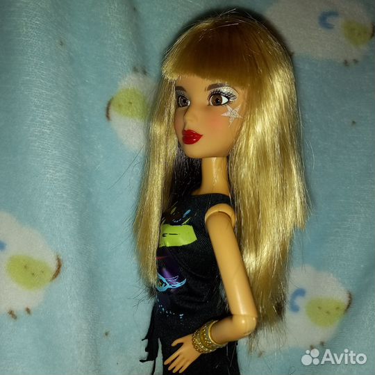 Кукла Даниэла Daniela (Звезда танцпола)