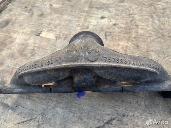 Выпускной коллектор Bmw X5 5.0Ix F15 N63 4.4I 2013