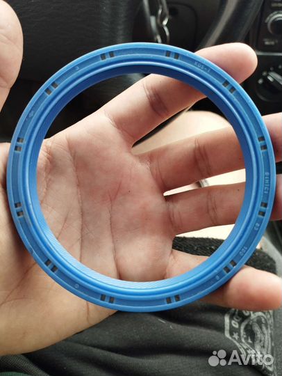 Сальники распредвала, коленвала и маслосъёмные